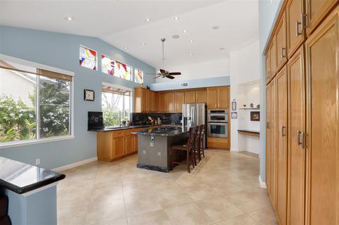 353 Point Windemere Pl, Oceanside, CA 92057 photo 7