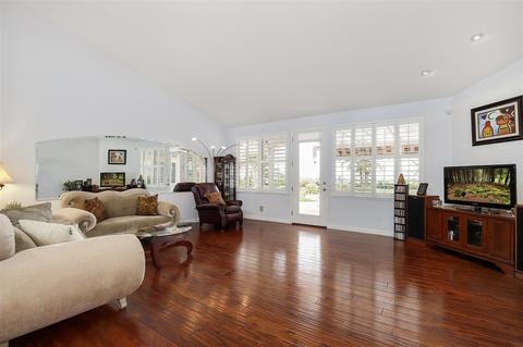 353 Point Windemere Pl, Oceanside, CA 92057 photo 3