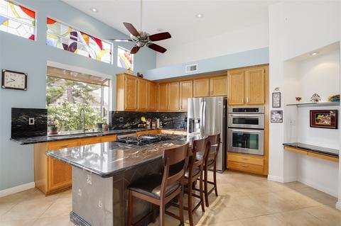 353 Point Windemere Pl, Oceanside, CA 92057 photo 10