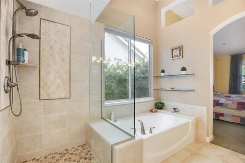 353 Point Windemere Pl, Oceanside, CA 92057 photo 19