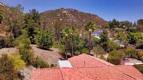 25772 Caryn Ct, Ramona, CA 92065 photo 3