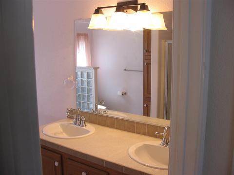 68 Hummingbird Ln, Oceanside, CA 92057 photo 8