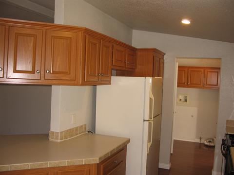 68 Hummingbird Ln, Oceanside, CA 92057 photo 2
