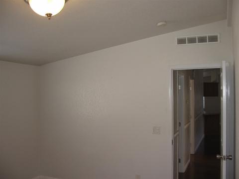 68 Hummingbird Ln, Oceanside, CA 92057 photo 10