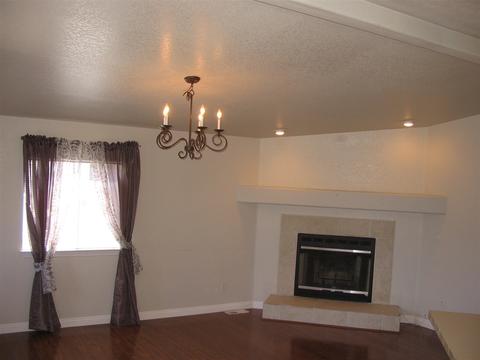 68 Hummingbird Ln, Oceanside, CA 92057 photo 4
