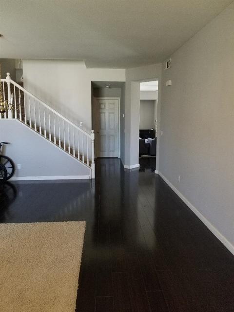 16098 Coyote Springs Ln, Moreno Valley, CA 92551 photo 2
