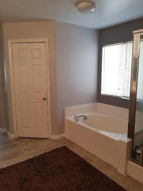 16098 Coyote Springs Ln, Moreno Valley, CA 92551 photo 17