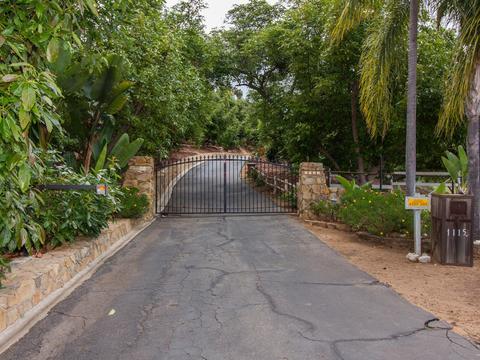 1115 El Paseo, Vista, CA 92084 photo 25