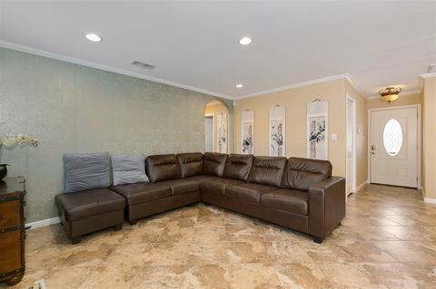 13009 Slack St, Poway, CA 92064 photo 4