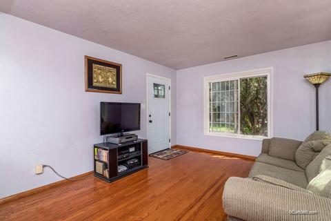 8520 Porter Hill Ter, La Mesa, CA 91942 photo 4