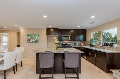 855 Frances, Vista, CA 92084 photo 7