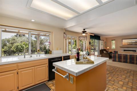 487 Silver Shadow Dr, San Marcos, CA 92078 photo 10
