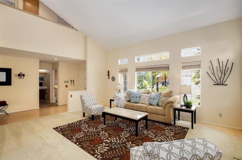 487 Silver Shadow Dr, San Marcos, CA 92078 photo 2