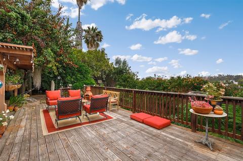 3710 Longview Dr, Carlsbad, CA 92010 photo 1