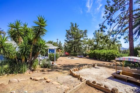 393 La Cresta Heights Rd, El Cajon, CA 92021 photo 24