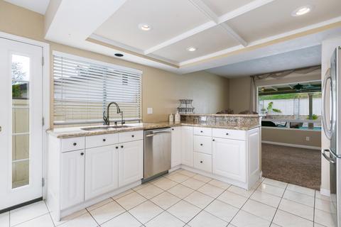 1870 Jasmine St, El Cajon, CA 92021 photo 8