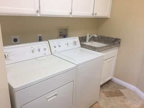 1505 Maxwell Ln, Vista, CA 92084 photo 11