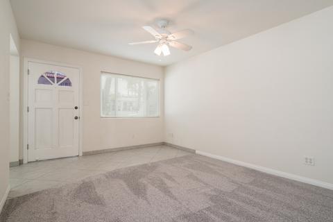 323 S Nevada St, Oceanside, CA 92054 photo 4