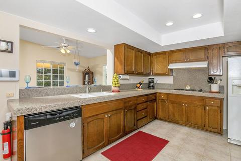 10003 Canyontop St, Spring Valley, CA 91977 photo 6