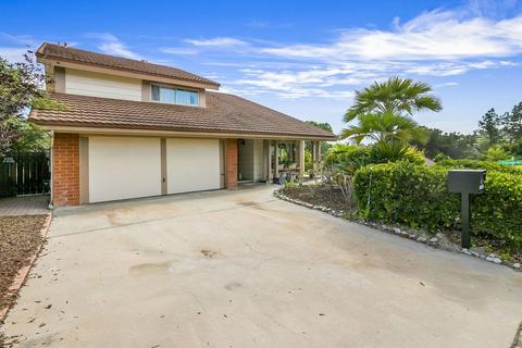 10003 Canyontop St, Spring Valley, CA 91977 photo 2