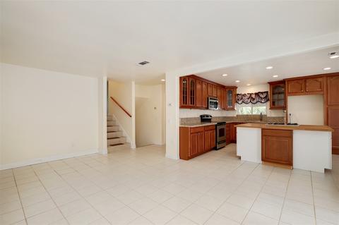 3943 Wooster Dr, Oceanside, CA 92056 photo 3