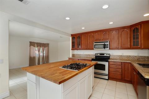 3943 Wooster Dr, Oceanside, CA 92056 photo 7