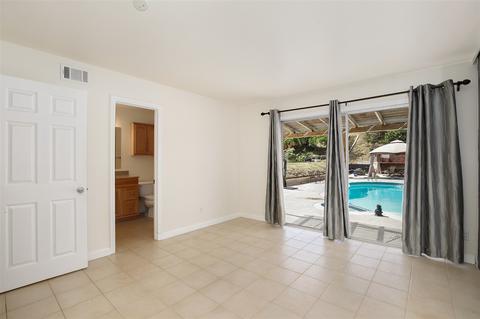 3943 Wooster Dr, Oceanside, CA 92056 photo 12
