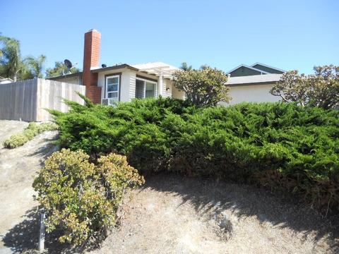 2352 Seasons Rd, Oceanside, CA 92056 photo 2