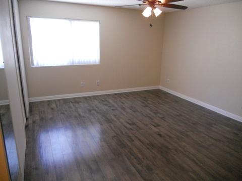 2352 Seasons Rd, Oceanside, CA 92056 photo 11