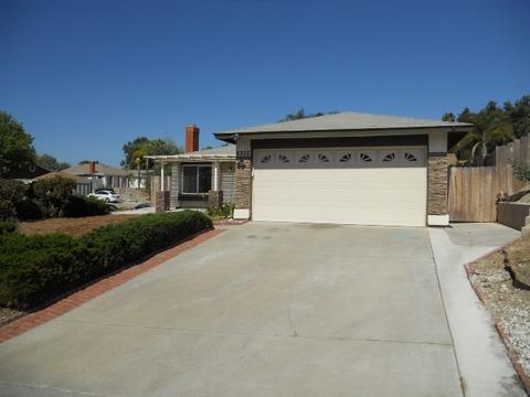 2352 Seasons Rd, Oceanside, CA 92056 photo 3