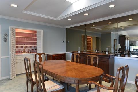 2416 Avenida De La Playa, La Jolla, CA 92037 photo 10