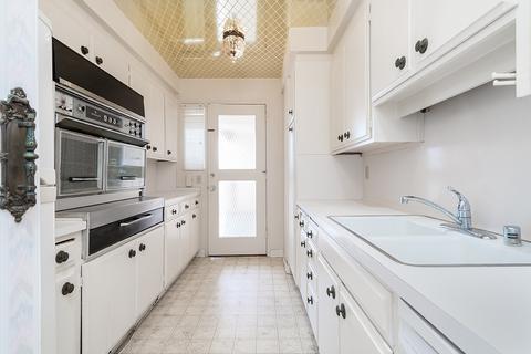 939 Coast Blvd #17E, La Jolla, CA 92037 photo 11