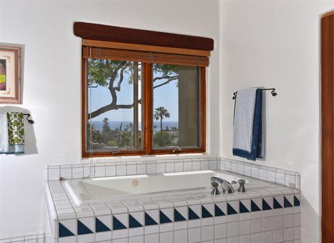 6585 Draper Ave, La Jolla, CA 92037 photo 12