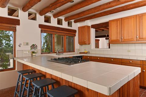 6585 Draper Ave, La Jolla, CA 92037 photo 9