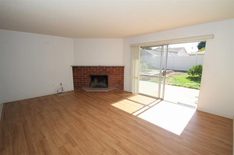 4930 Verde Dr, Oceanside, CA 92057 photo 5