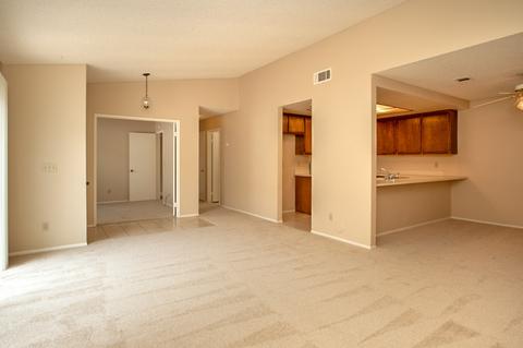 4759 Gardenia St, Oceanside, CA 92057 photo 2