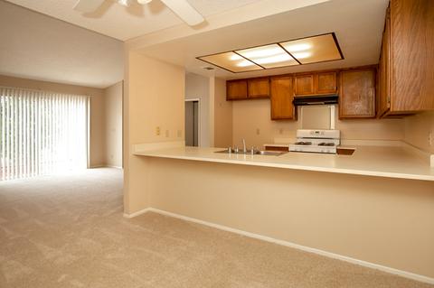 4759 Gardenia St, Oceanside, CA 92057 photo 4