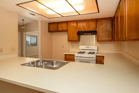 4759 Gardenia St, Oceanside, CA 92057 photo 5
