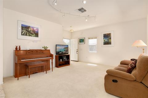 730 Lynnplace, El Cajon, CA 92020 photo 4