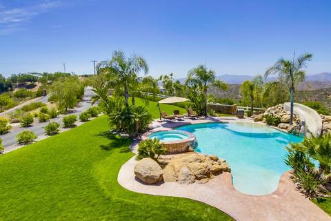 16262 Paragon Mesa Rd, Poway, CA 92064 photo 3