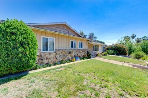 668 Eldorado Dr, Escondido, CA 92025 photo 2