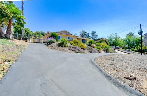 668 Eldorado Dr, Escondido, CA 92025 photo 3