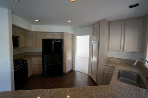 1410 Austin Way, Escondido, CA 92027 photo 5
