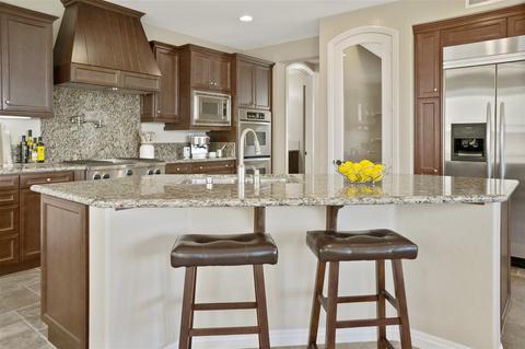 7031 Cinnamon Teal St, Carlsbad, CA 92011 photo 10