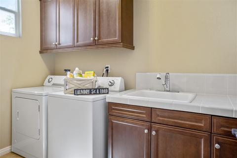 7031 Cinnamon Teal St, Carlsbad, CA 92011 photo 11