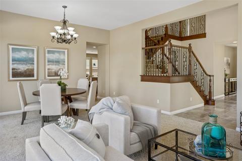 7031 Cinnamon Teal St, Carlsbad, CA 92011 photo 2