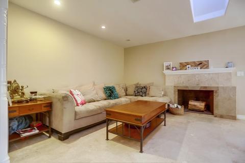 4056 Wooster Dr, Oceanside, CA 92056 photo 9