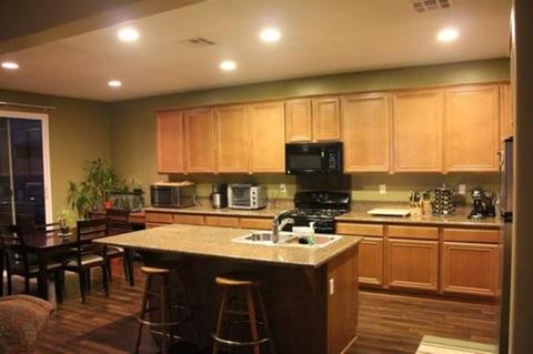 1939 Bayberry Dr, Perris, CA 92571 photo 2
