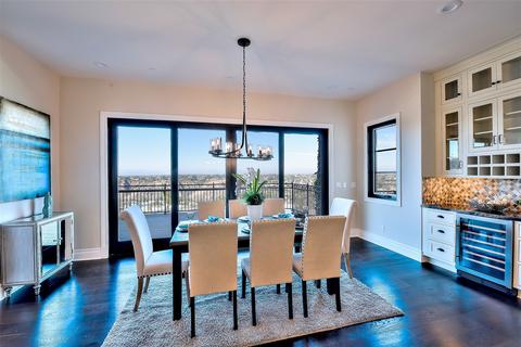 5734 Desert View Dr, La Jolla, CA 92037 photo 14