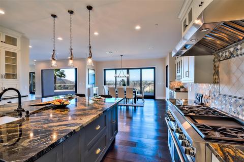 5734 Desert View Dr, La Jolla, CA 92037 photo 18